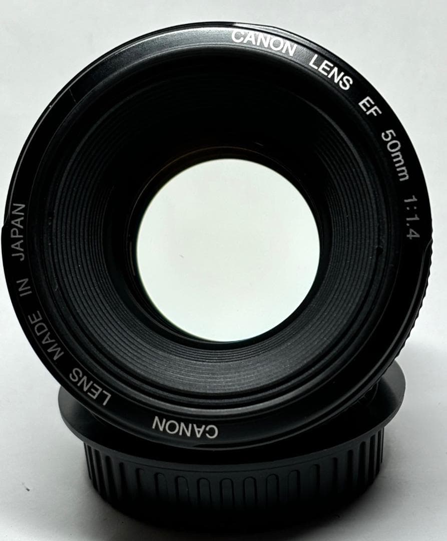 キヤノン EF50mm f1.4　標準レンズ　美的動作品(ref# 4109)