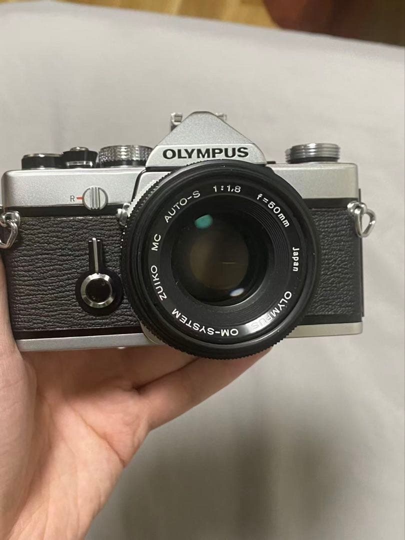 美品　OLYMPUS OM-1 フィルムカメラ 50mmレンズ付き