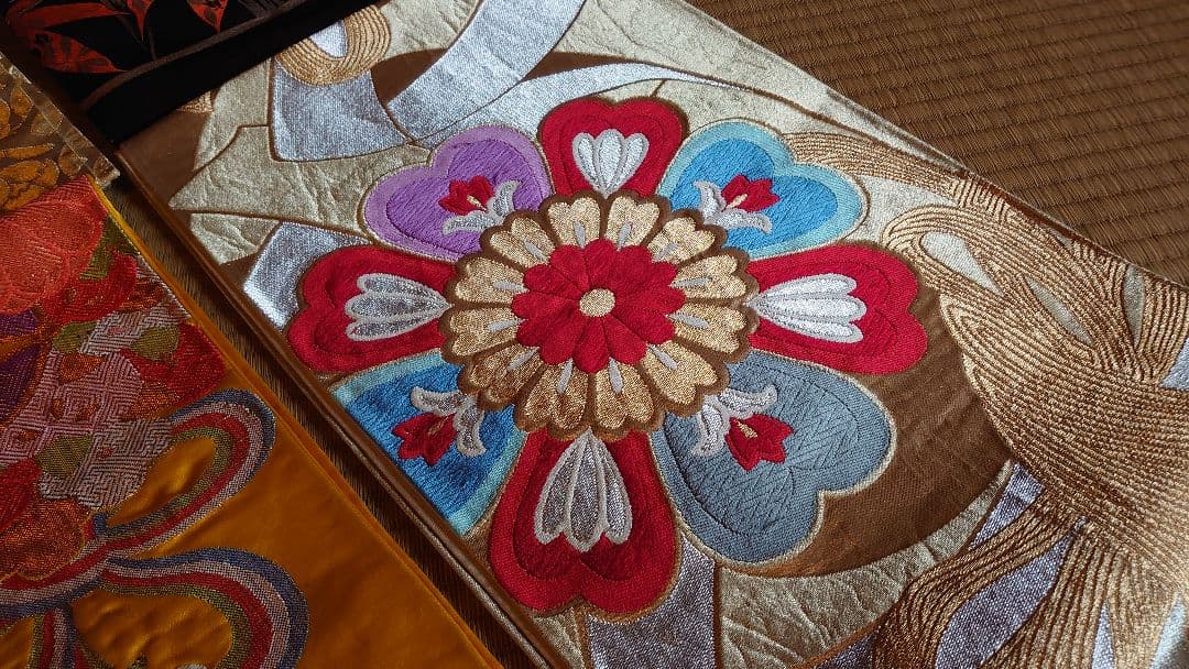 袋帯　着物　帯　刺繍　金糸　旧家　１０種　１０枚