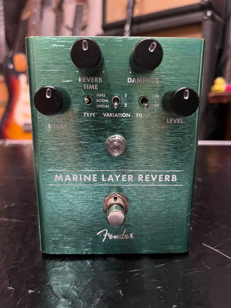Fender Marine Layer Reverb 訳あり