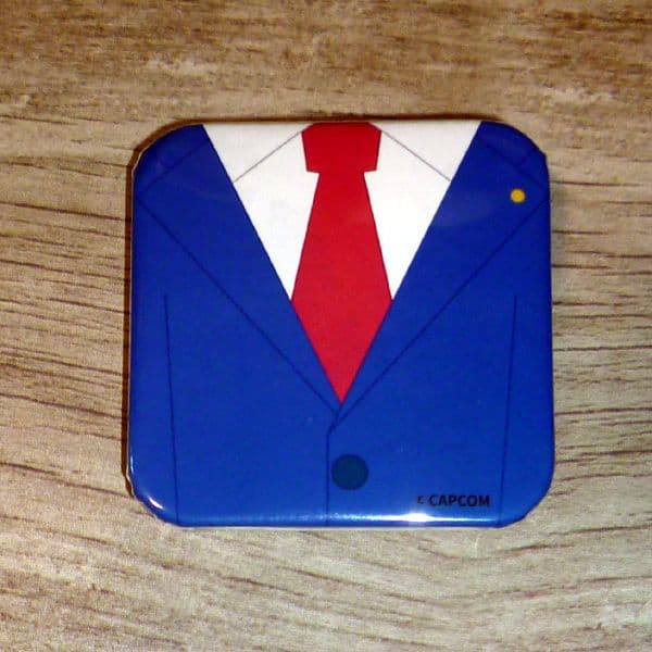 逆転裁判画廊　 成歩堂龍一　服　 缶バッジ 　スクエアバッジ　逆転裁判