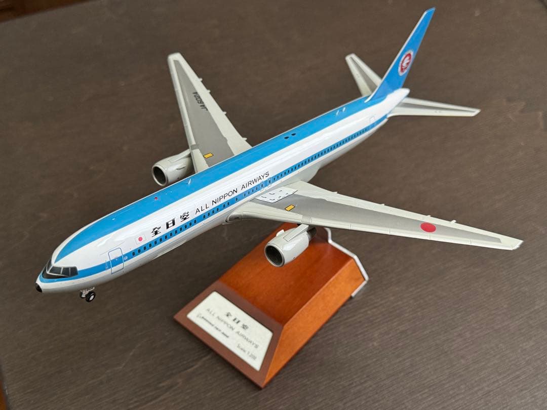 JCWings 1/200 ANA B767-300 モヒカン塗装 JA602A