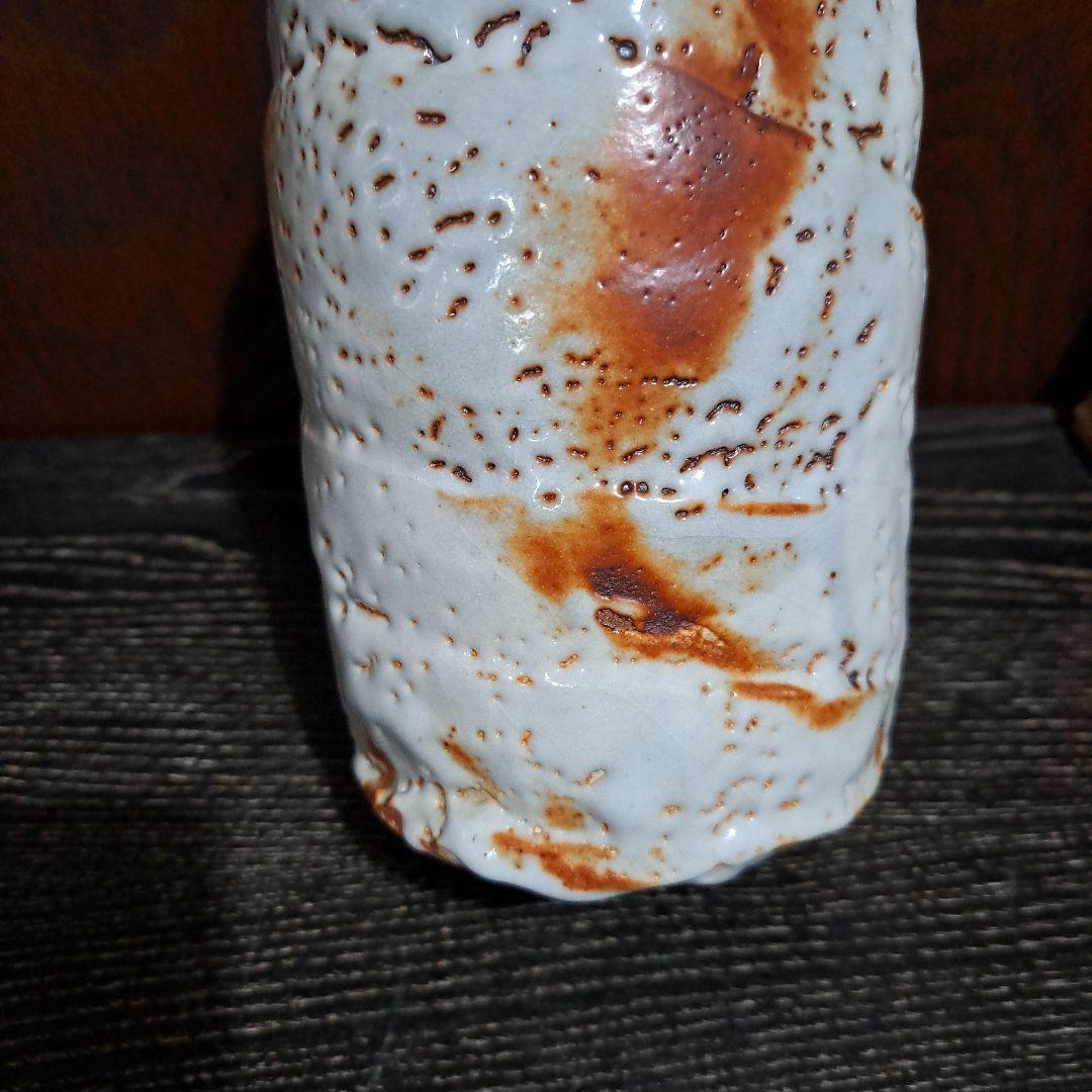 人間国宝　安藤日出武　　鼠志野　花生