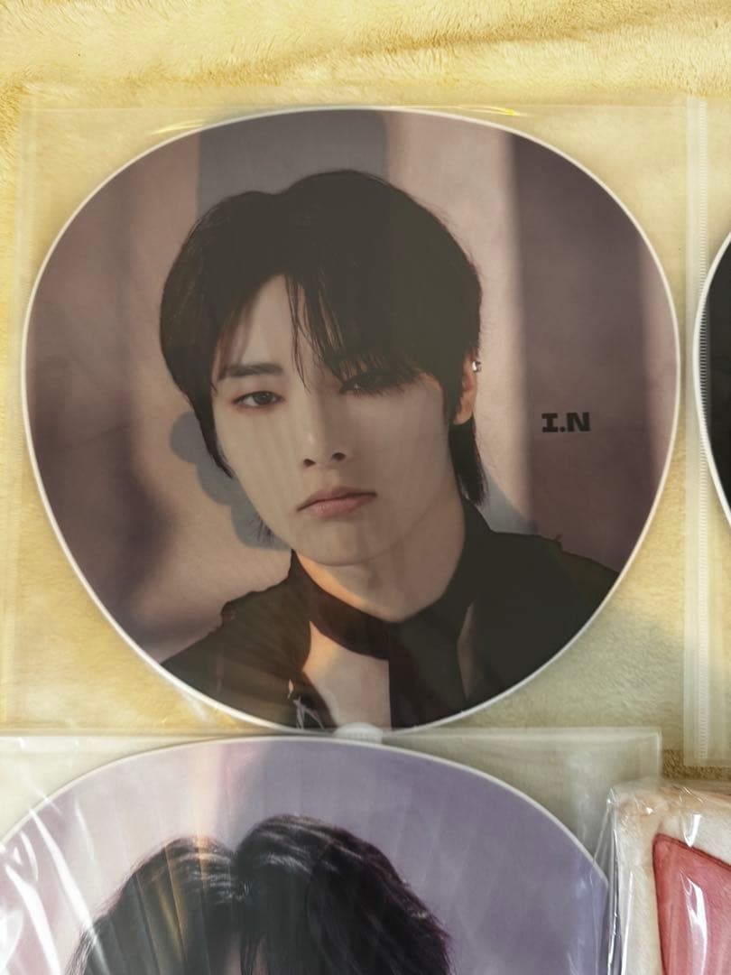 stray kids スキズ 5-STAR I.N アイエン　うちわ　ネックレス