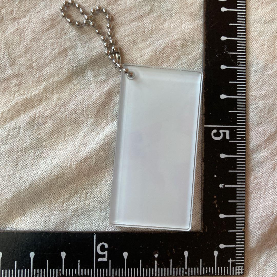 クリア　キーホルダー　龍とそばかすの姫