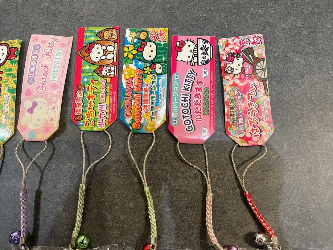 即発送可　ハローキティご当地 ストラップ 10個セット　全国各地　まとめ売り