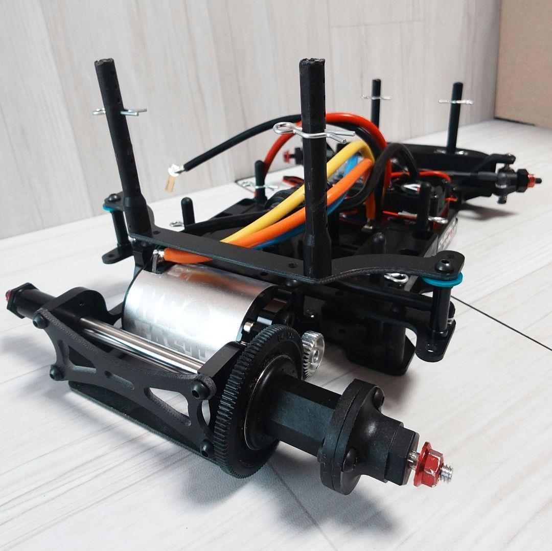 Kawada M300GT2 シャーシ　(中古)