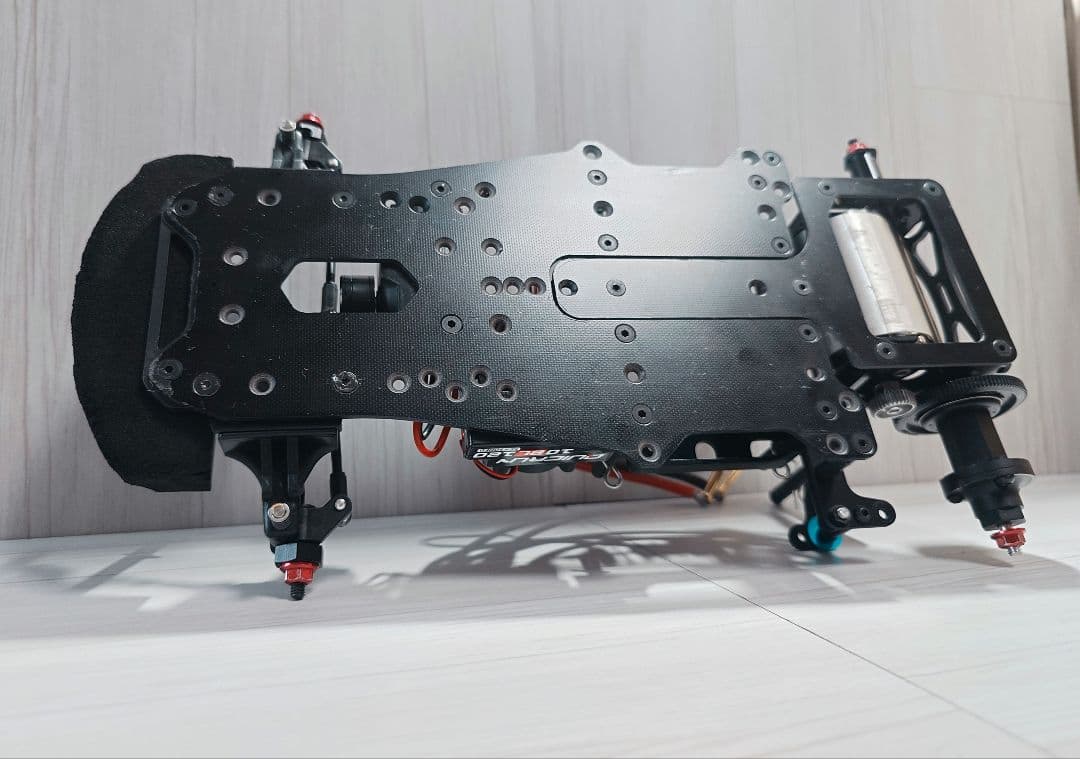 Kawada M300GT2 シャーシ　(中古)