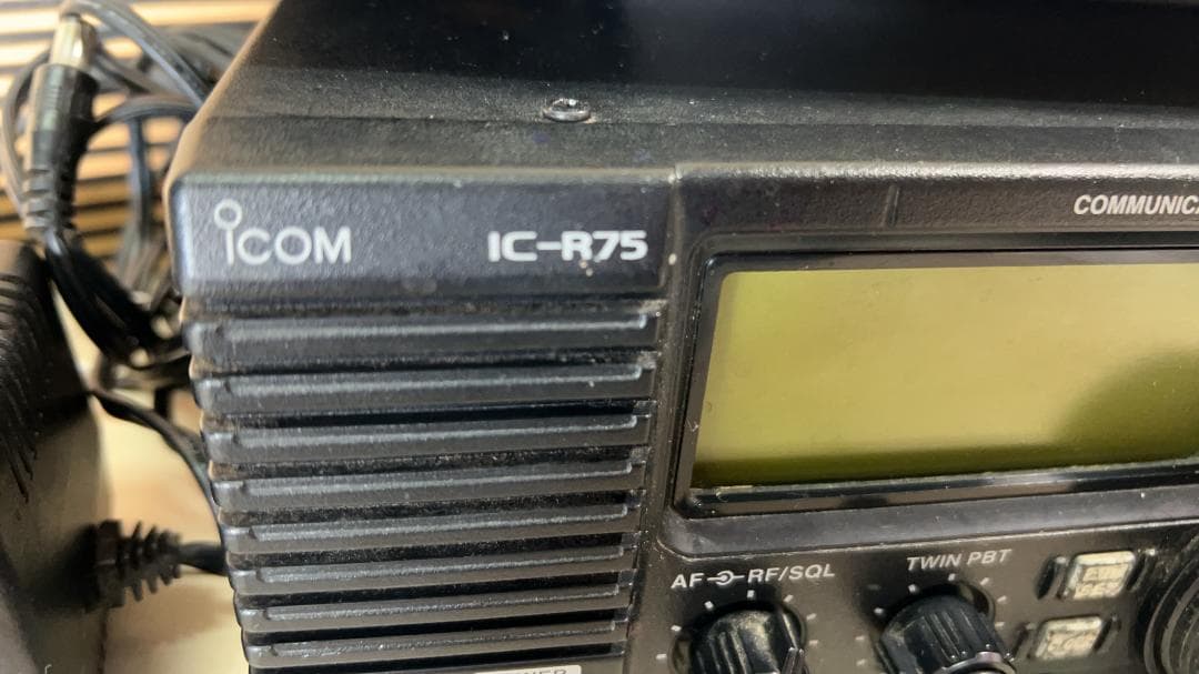 iCOM /IC-R75　レシーバー　 無線機　ジャンク品　アイコム