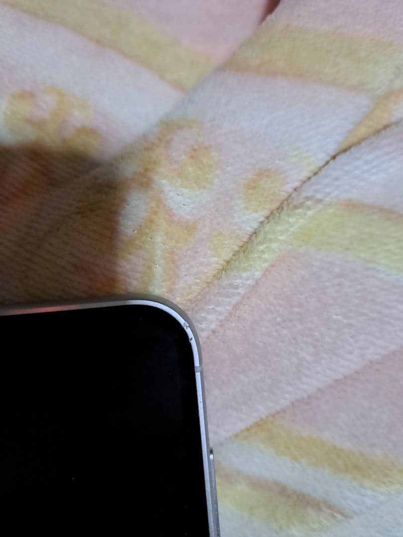 Samsung Galaxy S23 FE ホワイト 本体