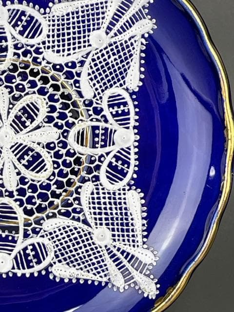 【希少】イタリア　ラヴェーノ 白レース デミカップ＆ソーサー　ヴェネチアン