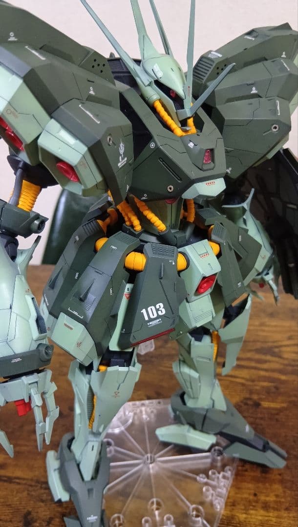ガンプラ　ZZガンダム re 1/100 ハンマ・ハンマ　塗装済完成品