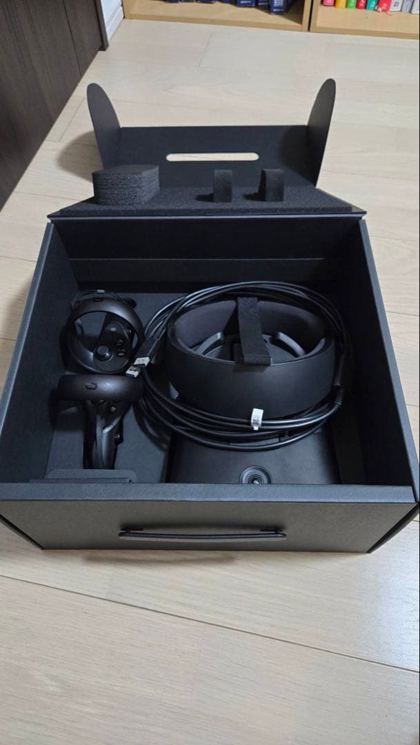  Rift S VRヘッドセット コントローラー付き