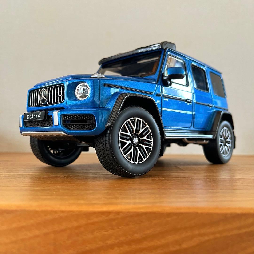 【ミニカー 美品】1/18 メルセデスベンツ AMG G63 4x4 Gクラス