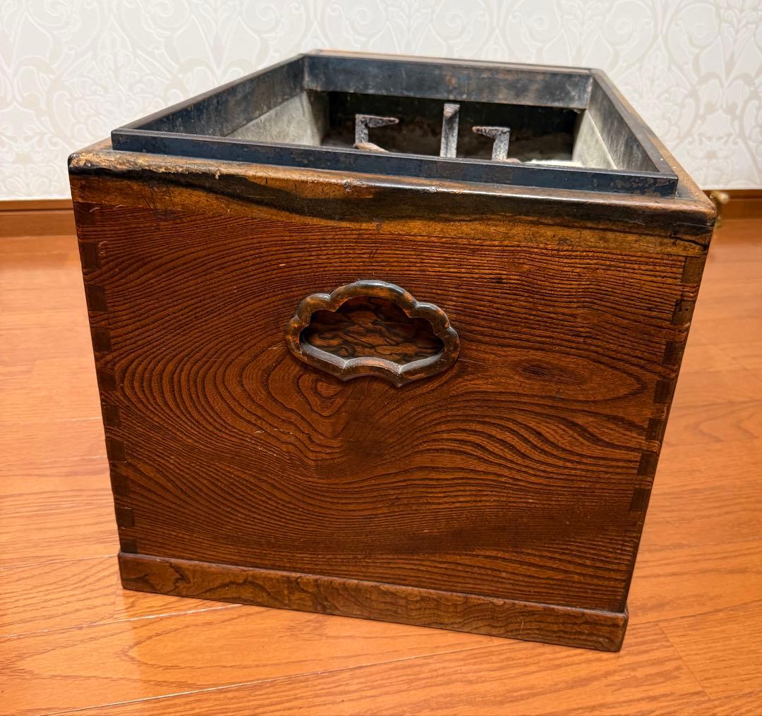 関東長火鉢(骨董品)