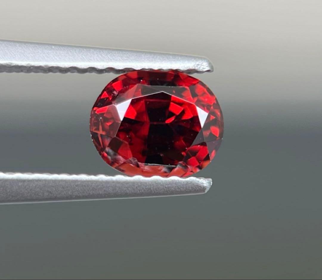 スリランカ産非加熱天然ガーネット、サファイアルースロット