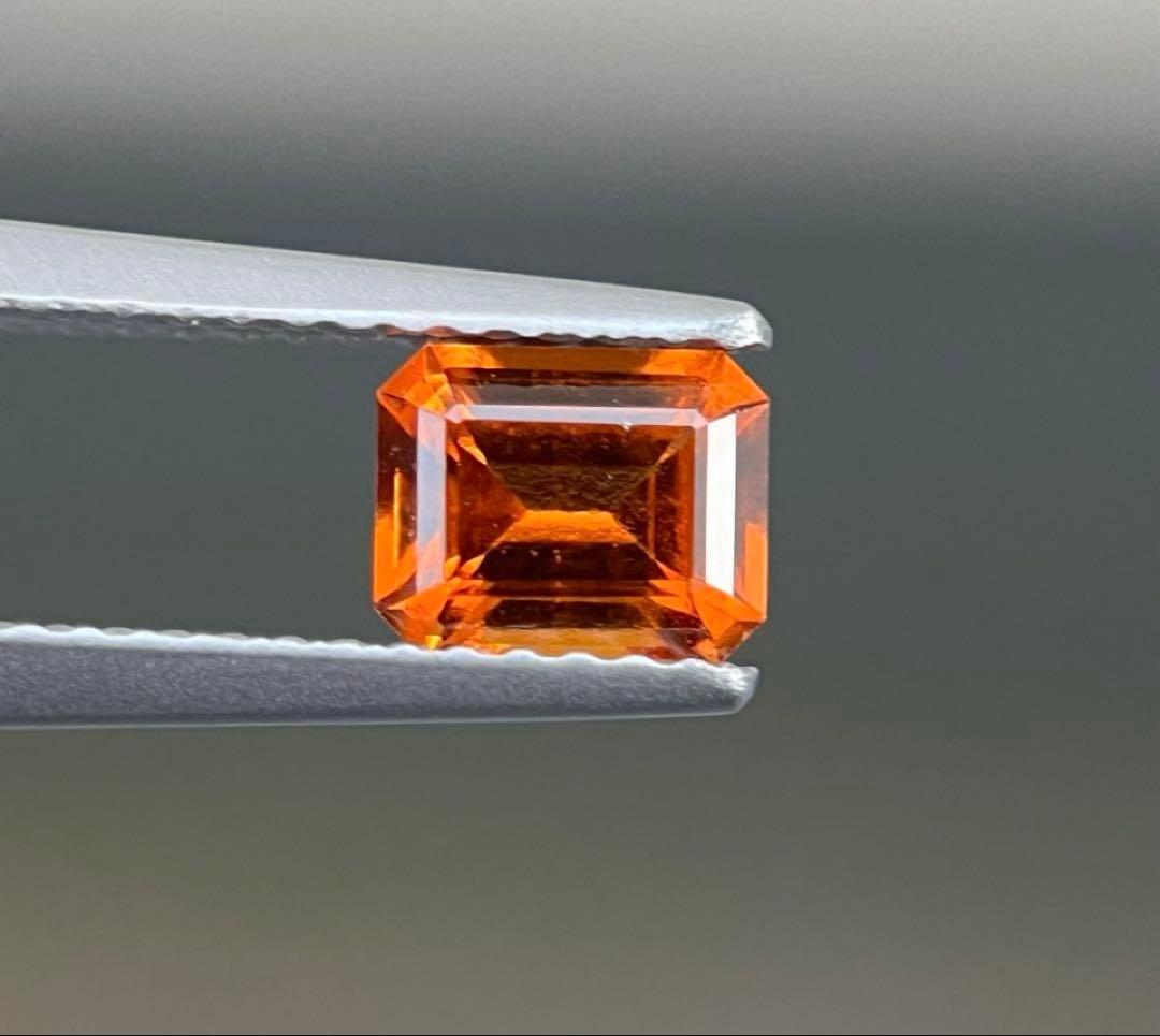 スリランカ産非加熱天然ガーネット、サファイアルースロット