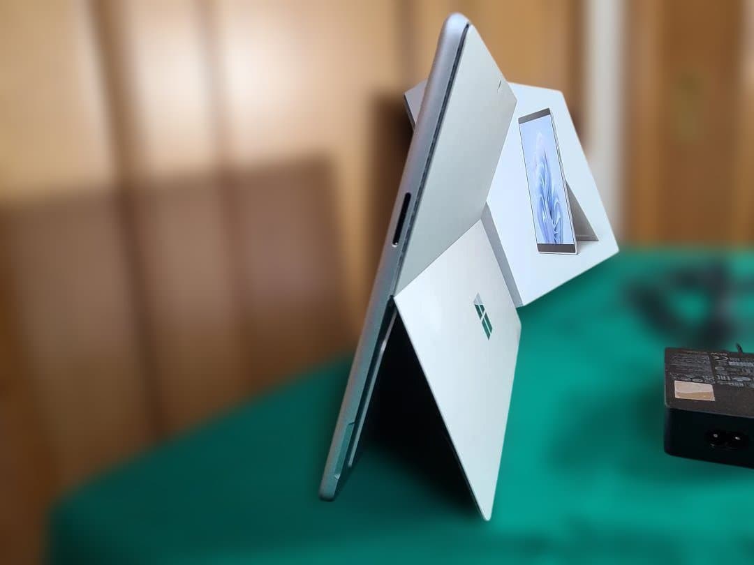 Surface Pro 9 i7 32GB 1TB プラチ Office付