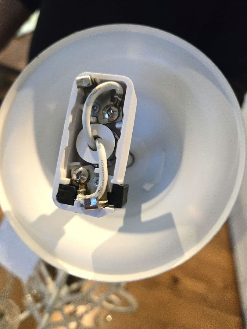 素敵　LEDシャンデリア クリスタルホワイト　4球電球付き