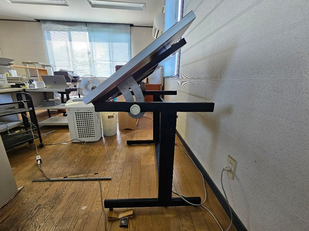 製図台と製図板