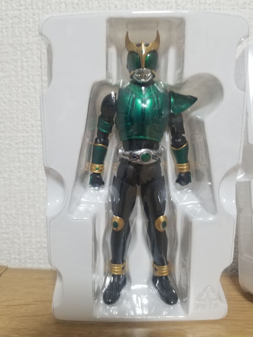 仮面ライダークウガ　真骨彫　ペガサスフォーム