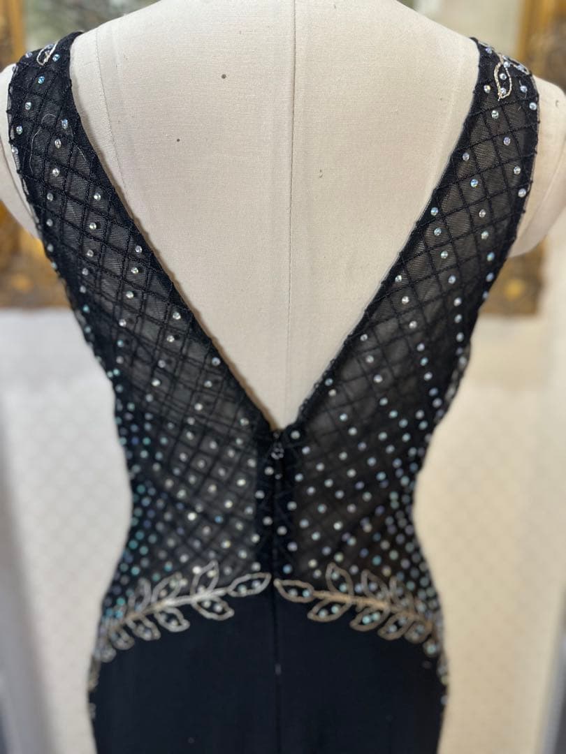 ビーズ刺繍 ブラック ナイトドレス