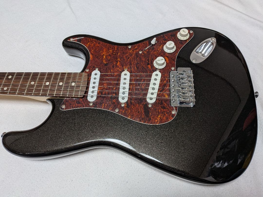 FERNANDES LE-1Z 黒ラメ　美品！