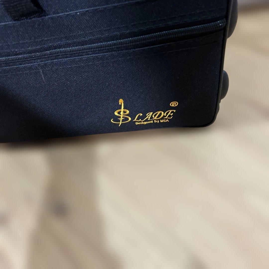 トランペット本体 ゴールド 付属品あり　LADO