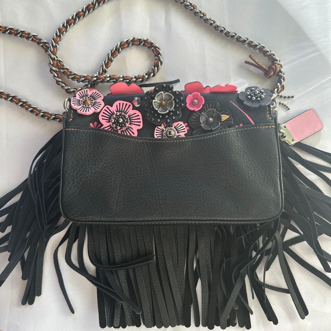 超美品COACH コーチ￼ パーティー、クラッチバッグ 黒花