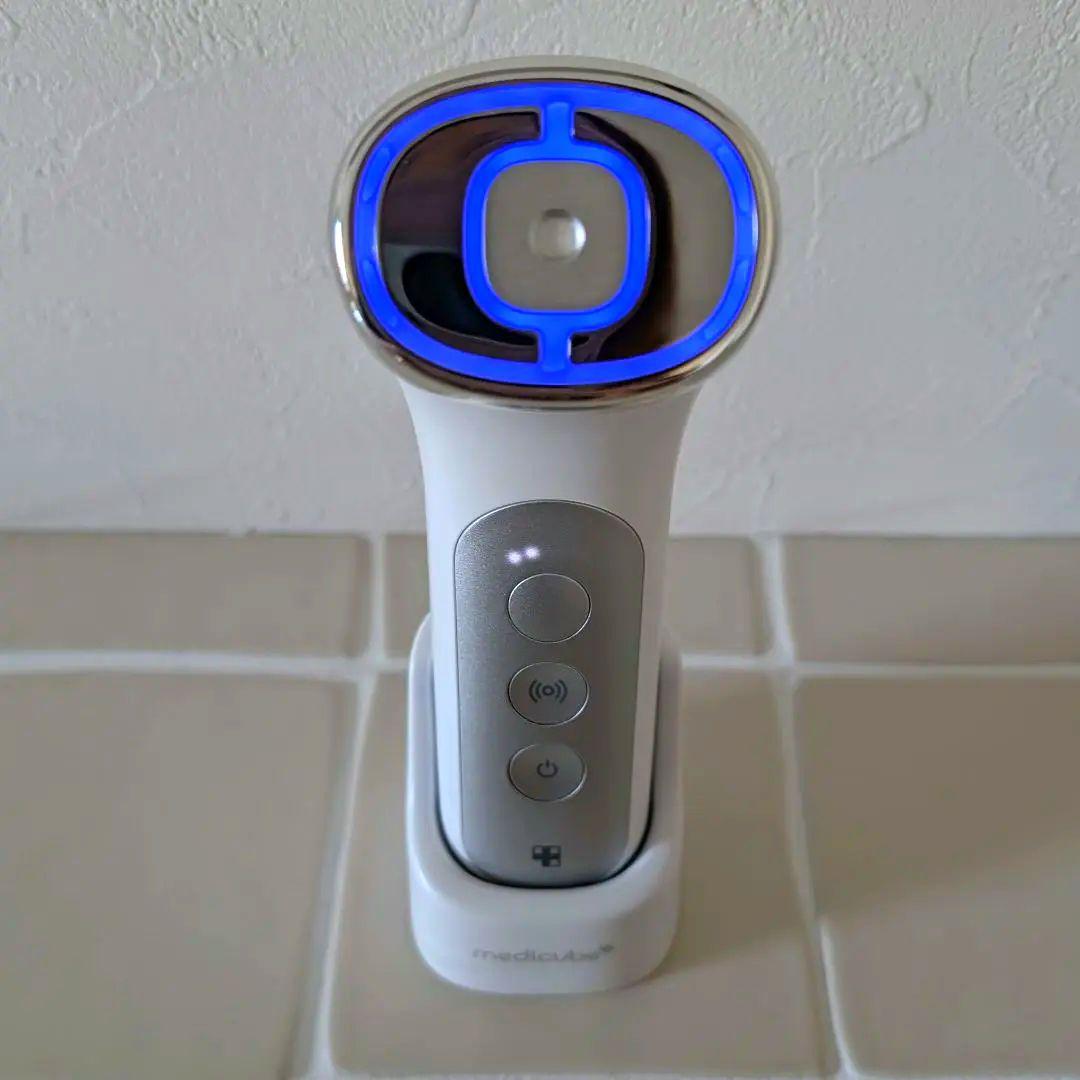 【美品】MEDICUBE メディキューブ AGE-R 美顔器 3点セット