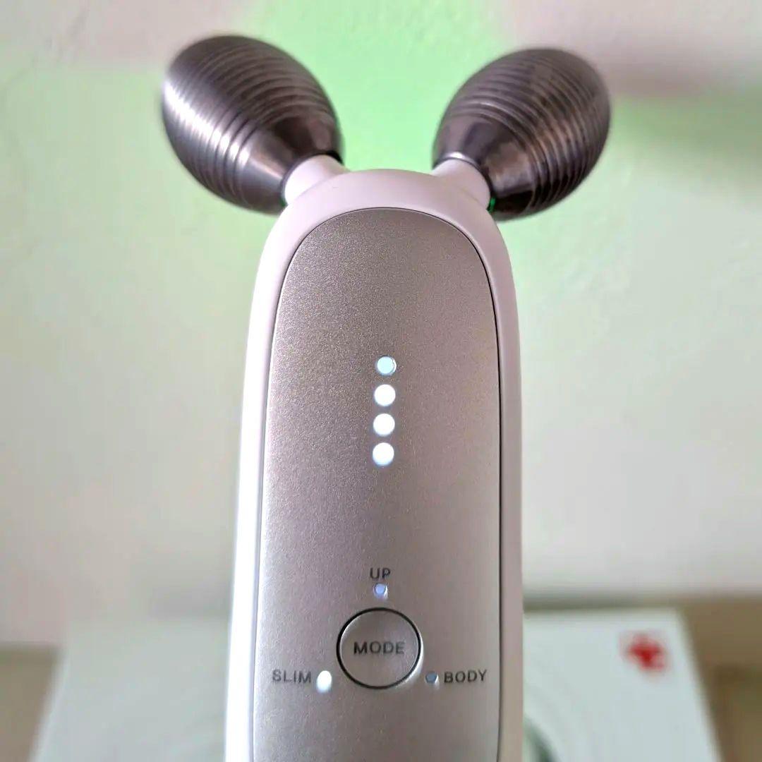 【美品】MEDICUBE メディキューブ AGE-R 美顔器 3点セット