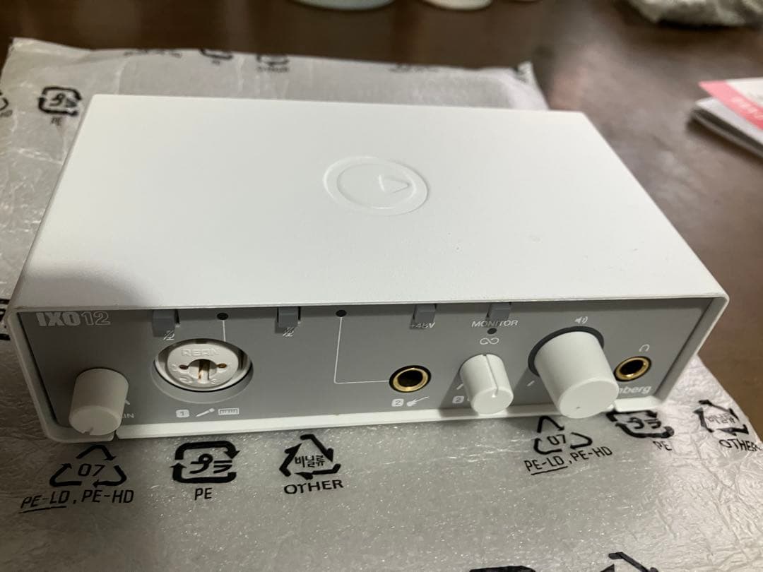 【DLコード未使用】Steinberg IXO12 オーディオインターフェイス