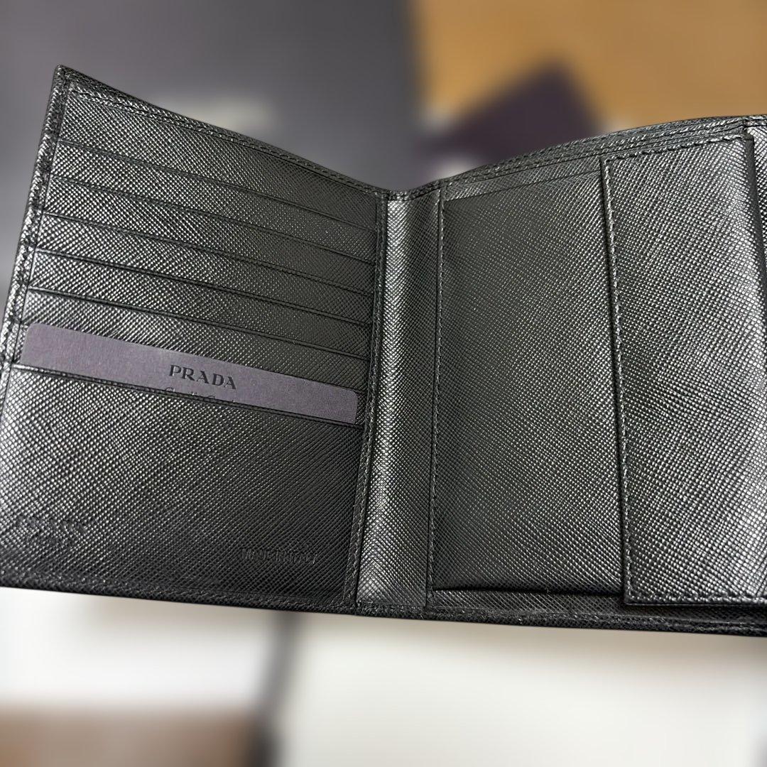 K*D様 ビンテージ PRADA ブラック 三つ折り財布