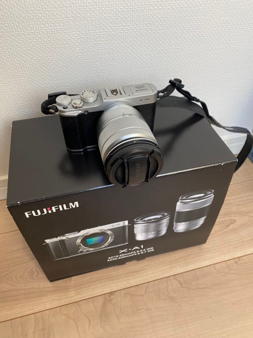 FUJIFILM デジタルカメラ　X-A1 ※一部レンズ未使用