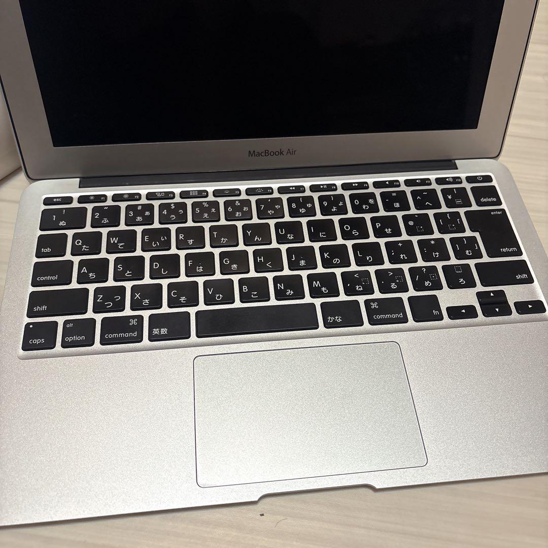 ☆極美品 MacBookAir2015 (11-inch,Early2015)