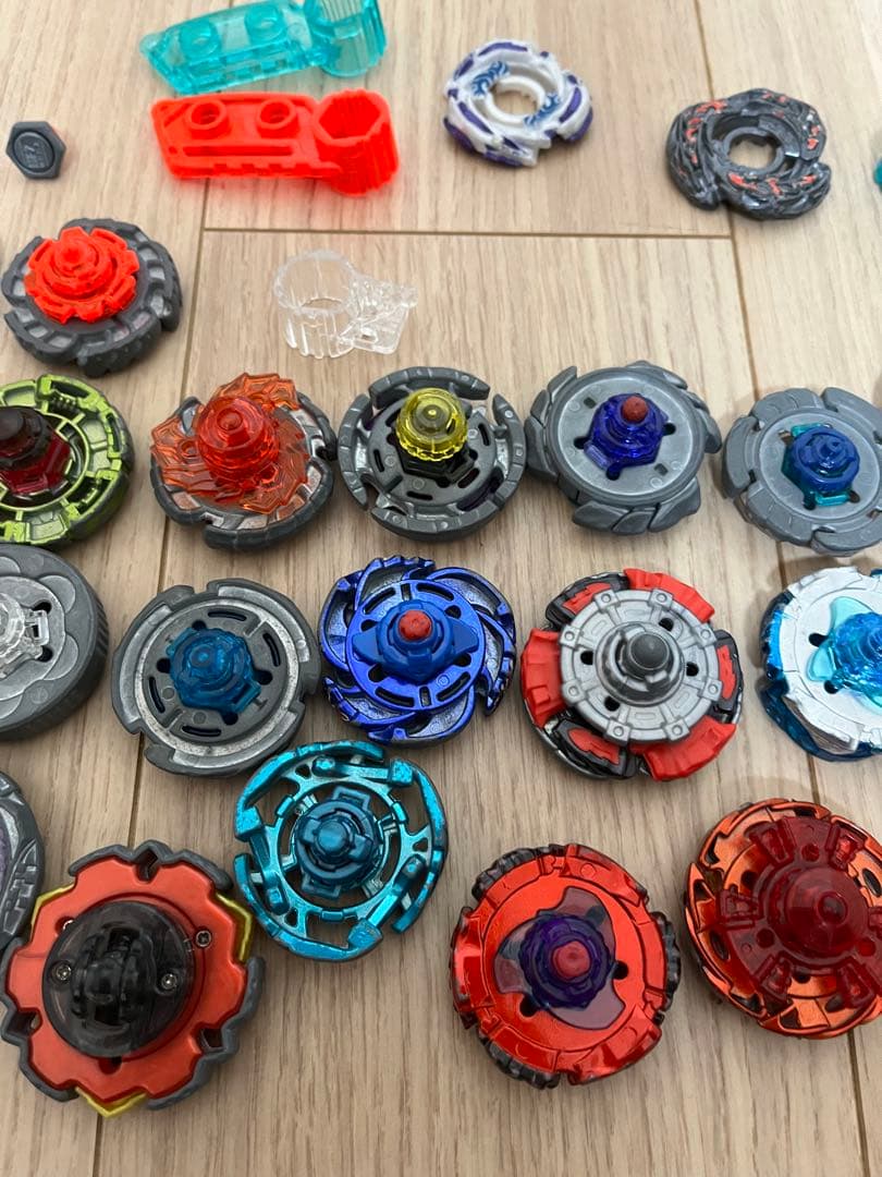 メタルファイトベイブレード 30個まとめ売り