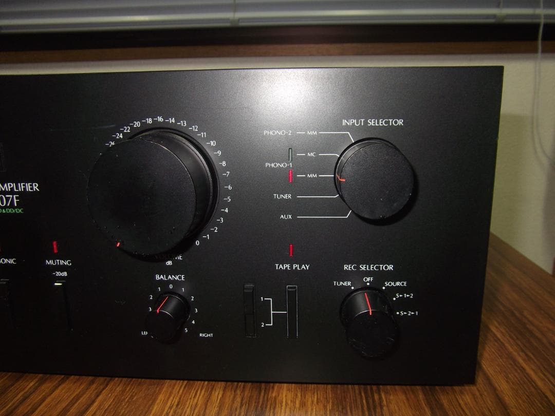 SANSUI （サンスイ） プリメインアンプ AU-D607F