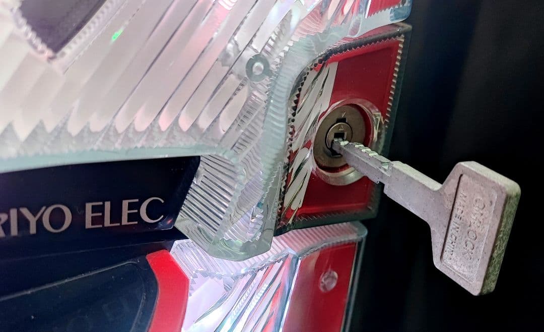 CRブラックラグーンFTX 家庭用改造済 パチンコ実機 たのメル便発送 不具合有