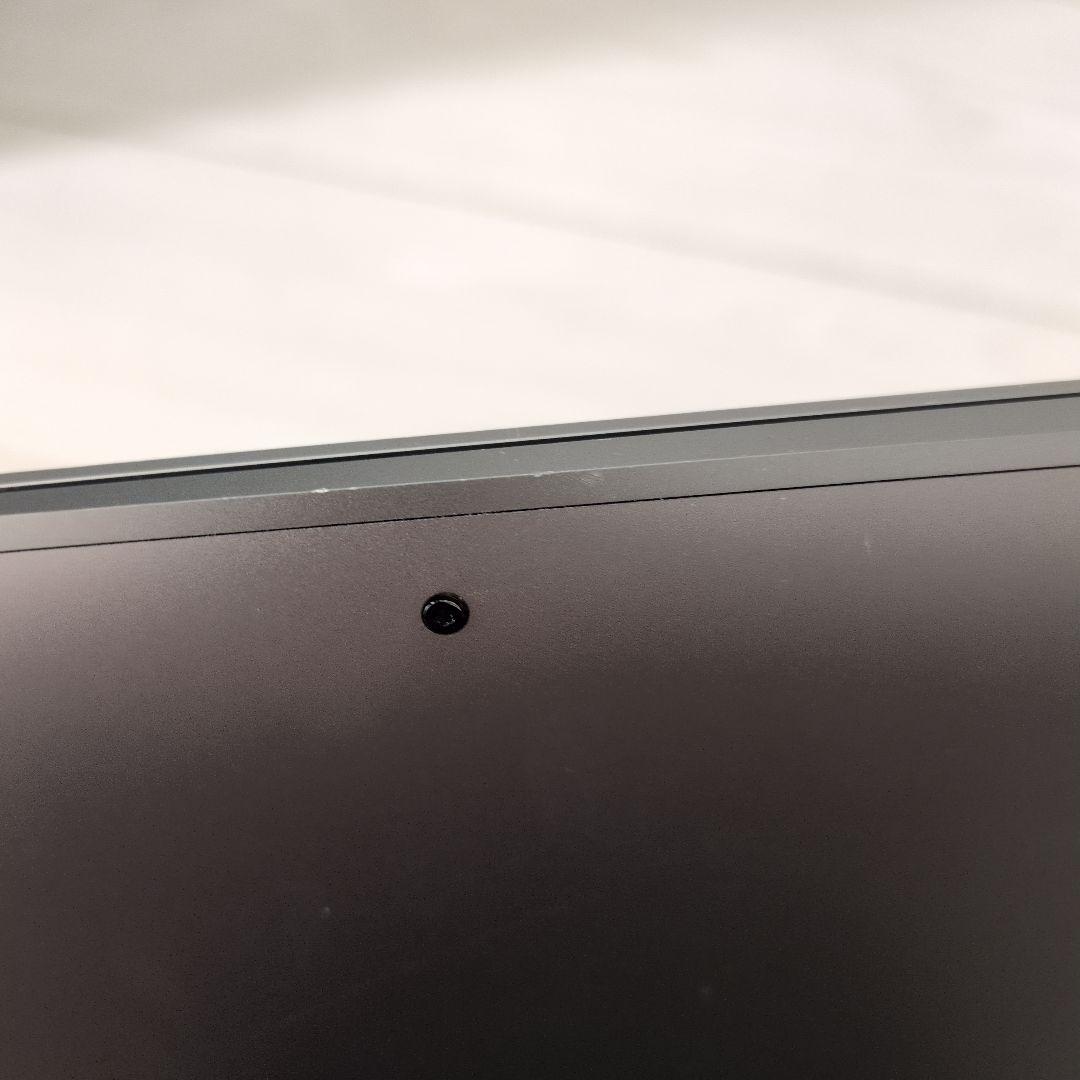 MacBook Air Retina 13-inch 2019 本体