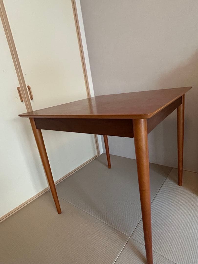 NOCE ダイニングテーブル2人用 800mm角