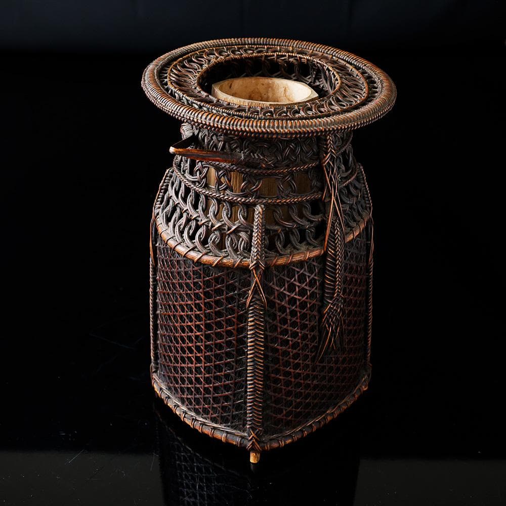 花生籠 掛花入 縄目編み 組紐細工 六ツ目編み 網代 花器 茶道具 木箱入