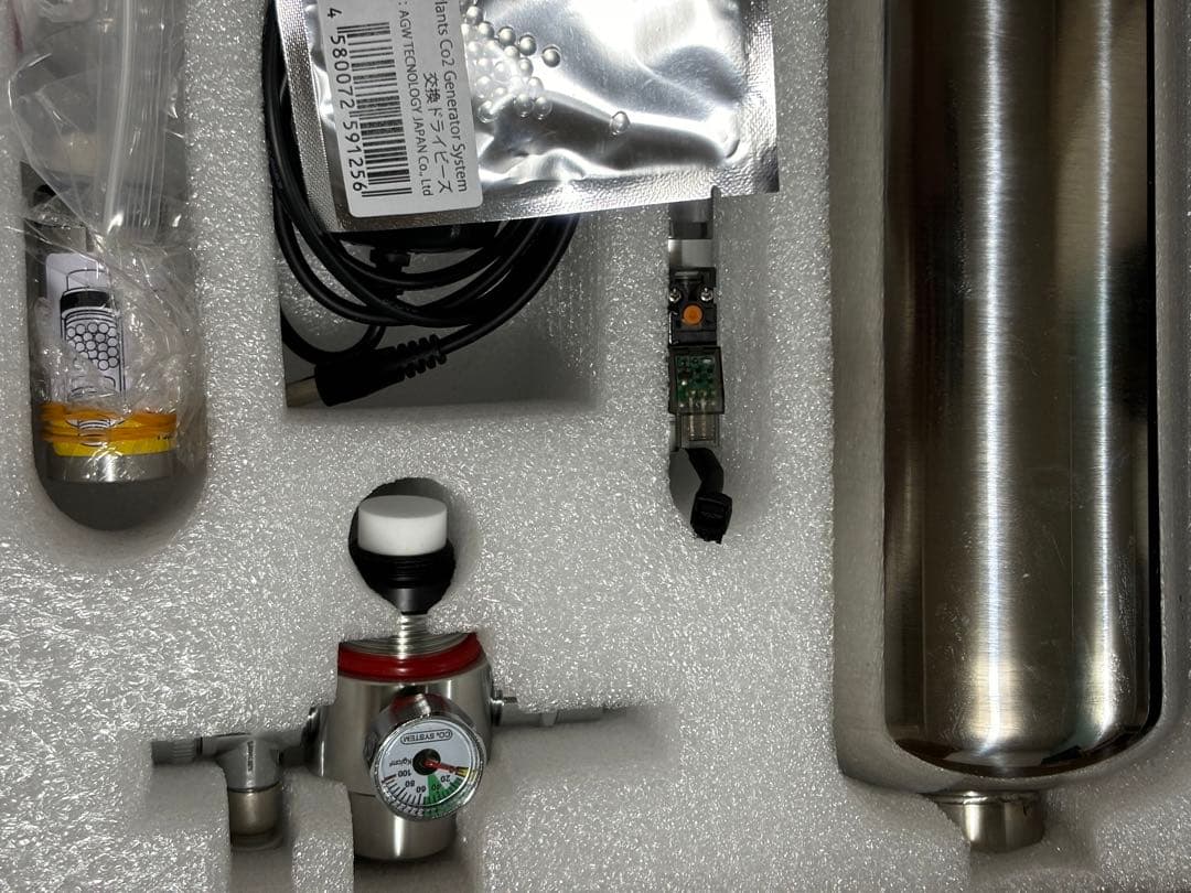 アクアプランツ　AGW CO2ジェネレーターシステム 化学式　ディフューザー付き