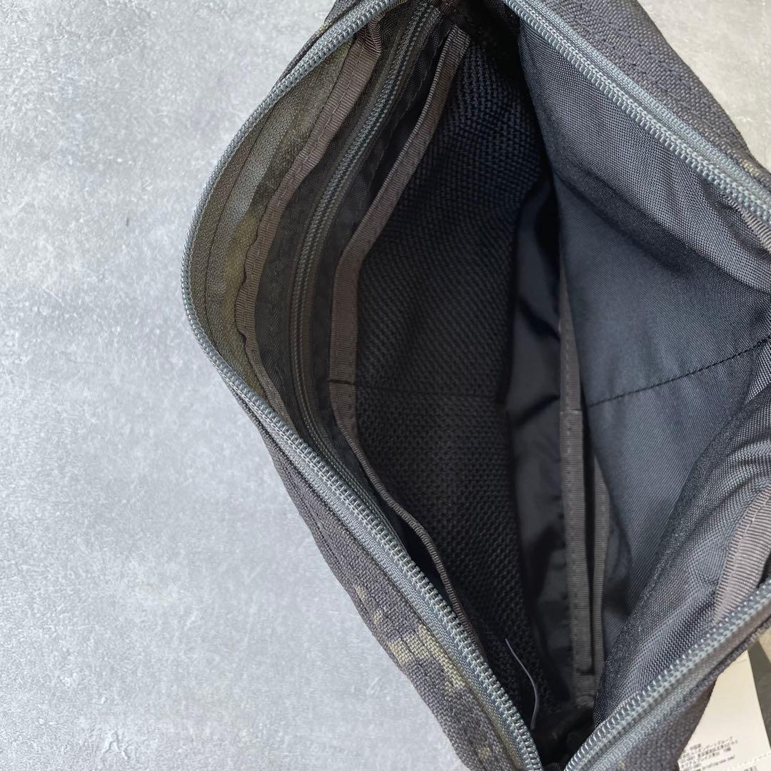 ブリーフィング/クラッチバッグ/マルチポーチ/迷彩/カモフラ