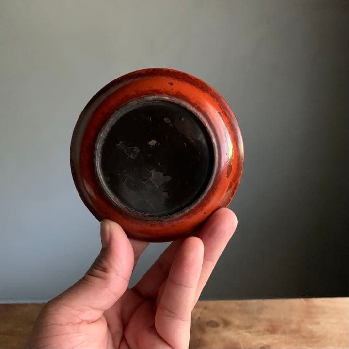 枯れた 朱塗 平盃 酒器 盃 小皿 平杯 古道具 アンティーク 古美術