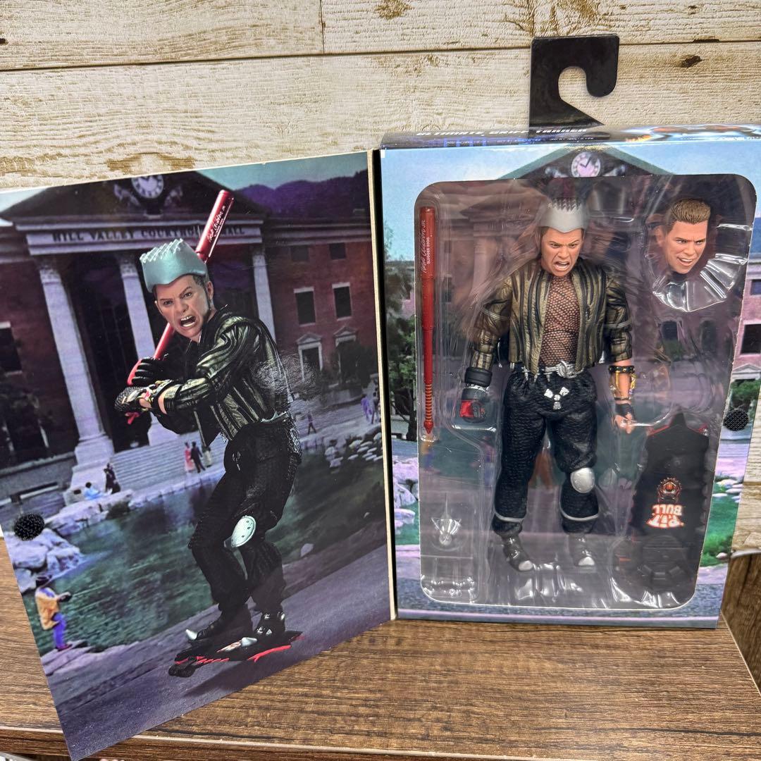 Ultimate Griff Tannen フィギュア