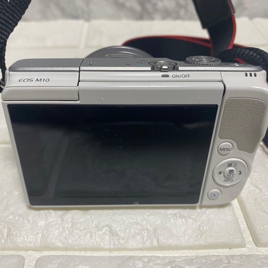 T*a様 Canon EOS M10 ホワイト