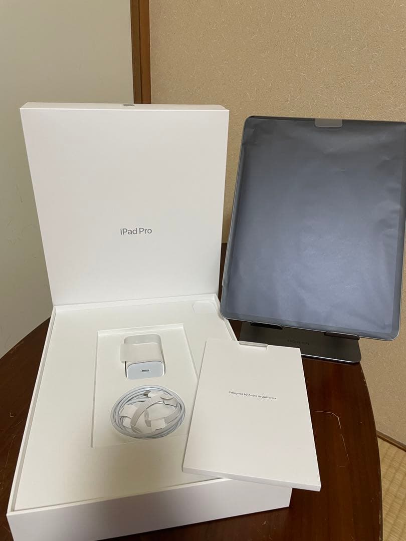 【画面シミ】iPad pro 12.9 M1 第5世代 128GB wi-fi