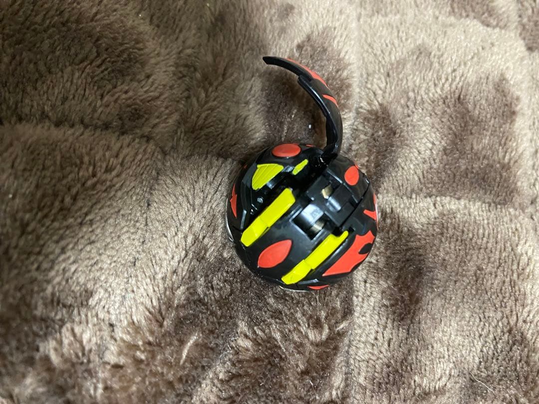 爆丸 49個まとめ売り ➕カード36枚