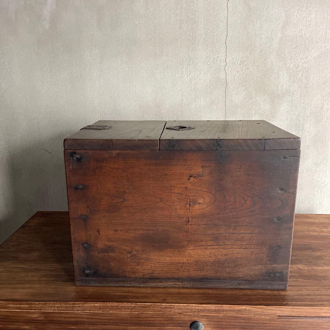 銭箱 銭函 小引出 時代金具 日本製 江戸時代 明治時代 古道具 欅