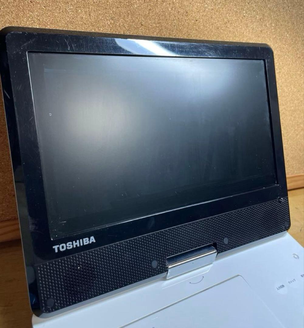 東芝レグザ 24年製 ポータブルDVDプレーヤー,プレイヤー/SD-P910S